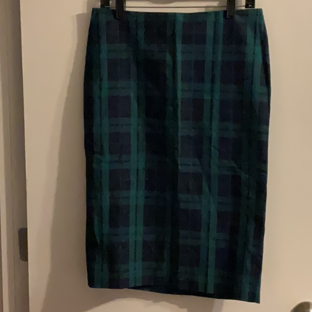 Lord & Taylor Size 8 Petite Plaid Skirt